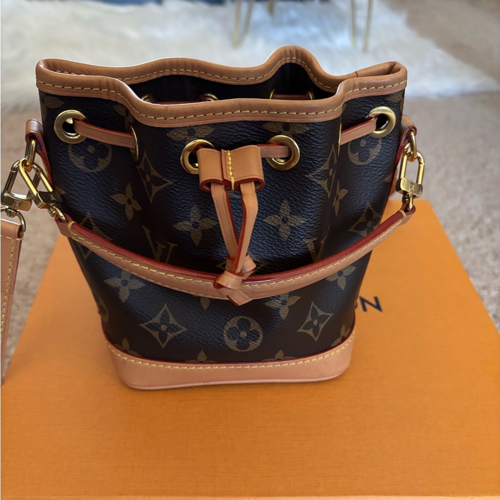 Louis Vuitton Nano Noè